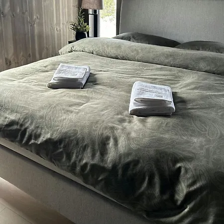 Сasa de vacaciones Premium With Ski-in Ski-out And Office